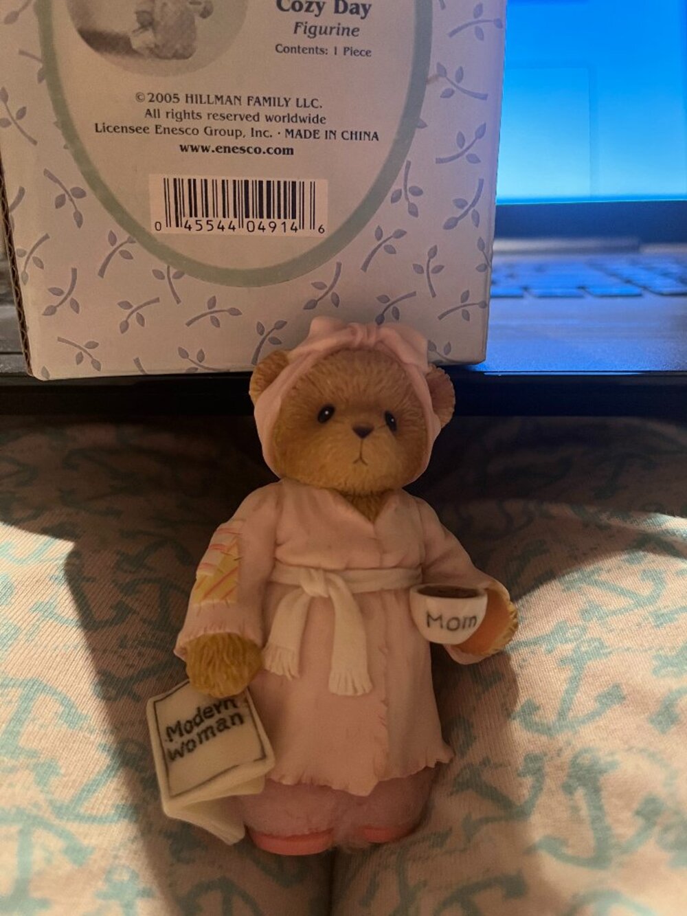 RARE Cherished Teddies Mom Have a Comfy Cozy Day